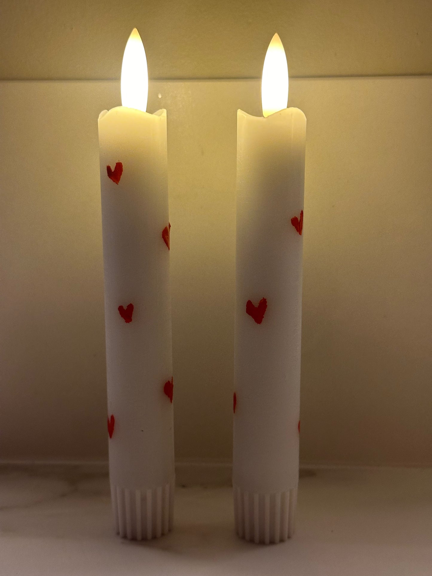 Korte LED kaarsen zwart hartjes - RUBY Conceptstore