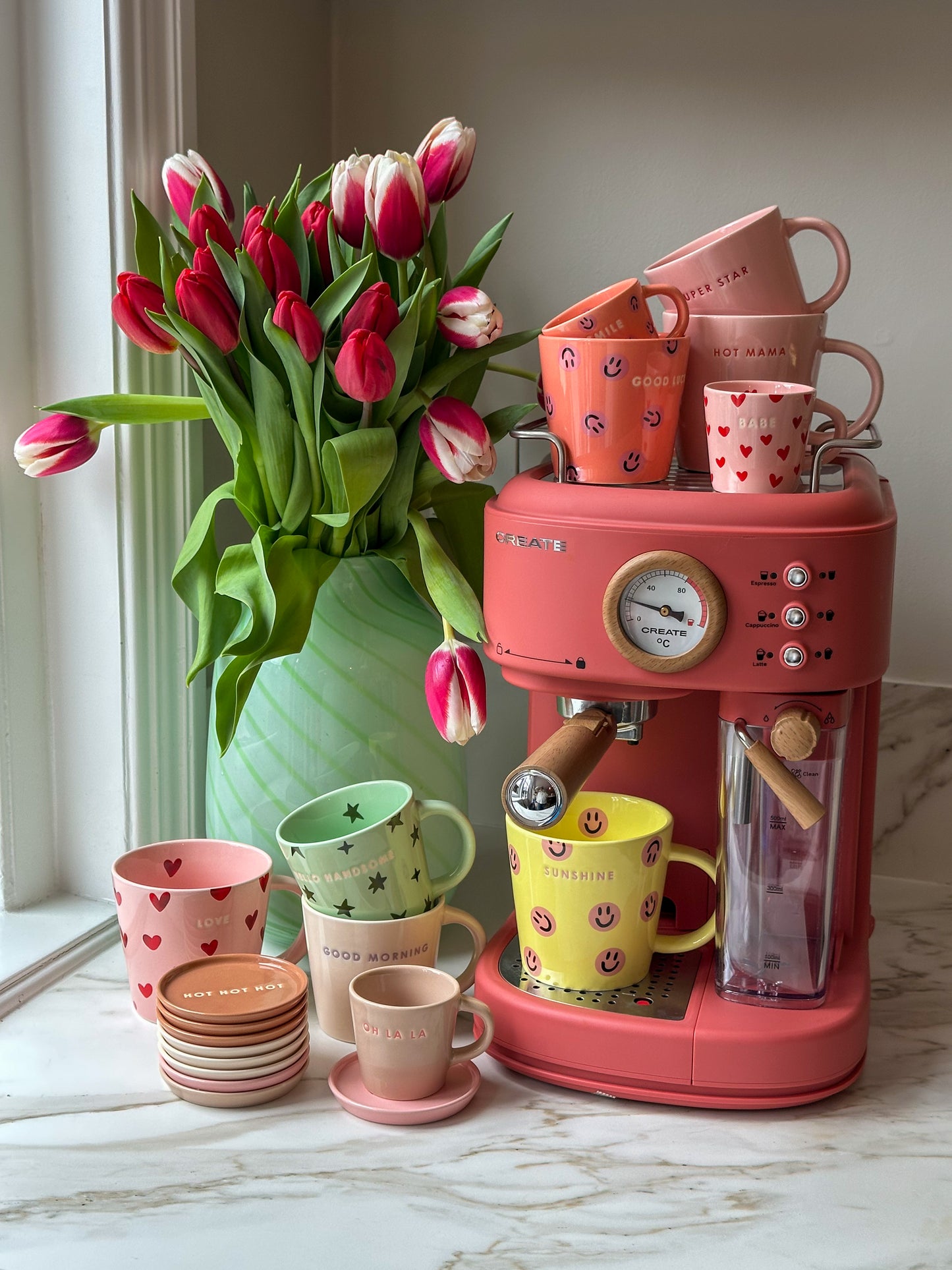 Vondels - Cappuccino mok ster HELLO HANDSOME