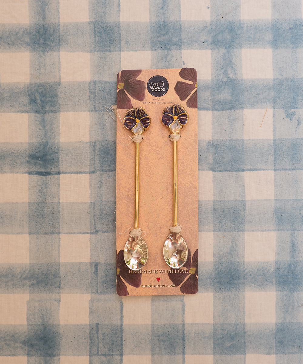 Valery Violet Teaspoon Set – gouden theelepels met bloemdetail van Doing Goods - Ruby Conceptstore