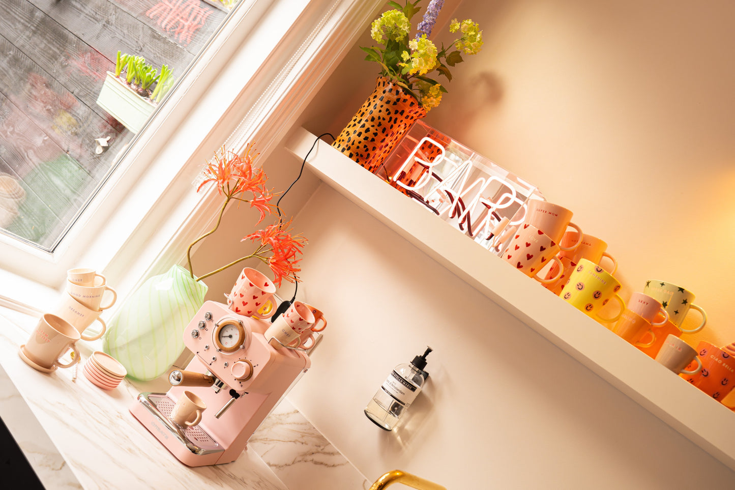 Vondels - Cappuccino mok HELLO HANDSOME