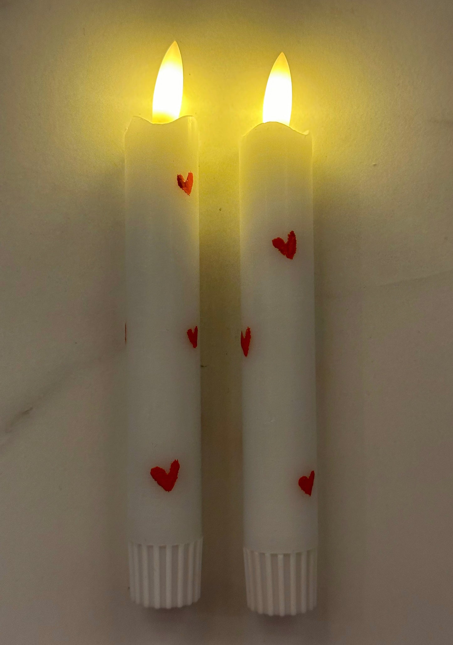 Korte LED kaarsen wit hartjes - RUBY Conceptstore