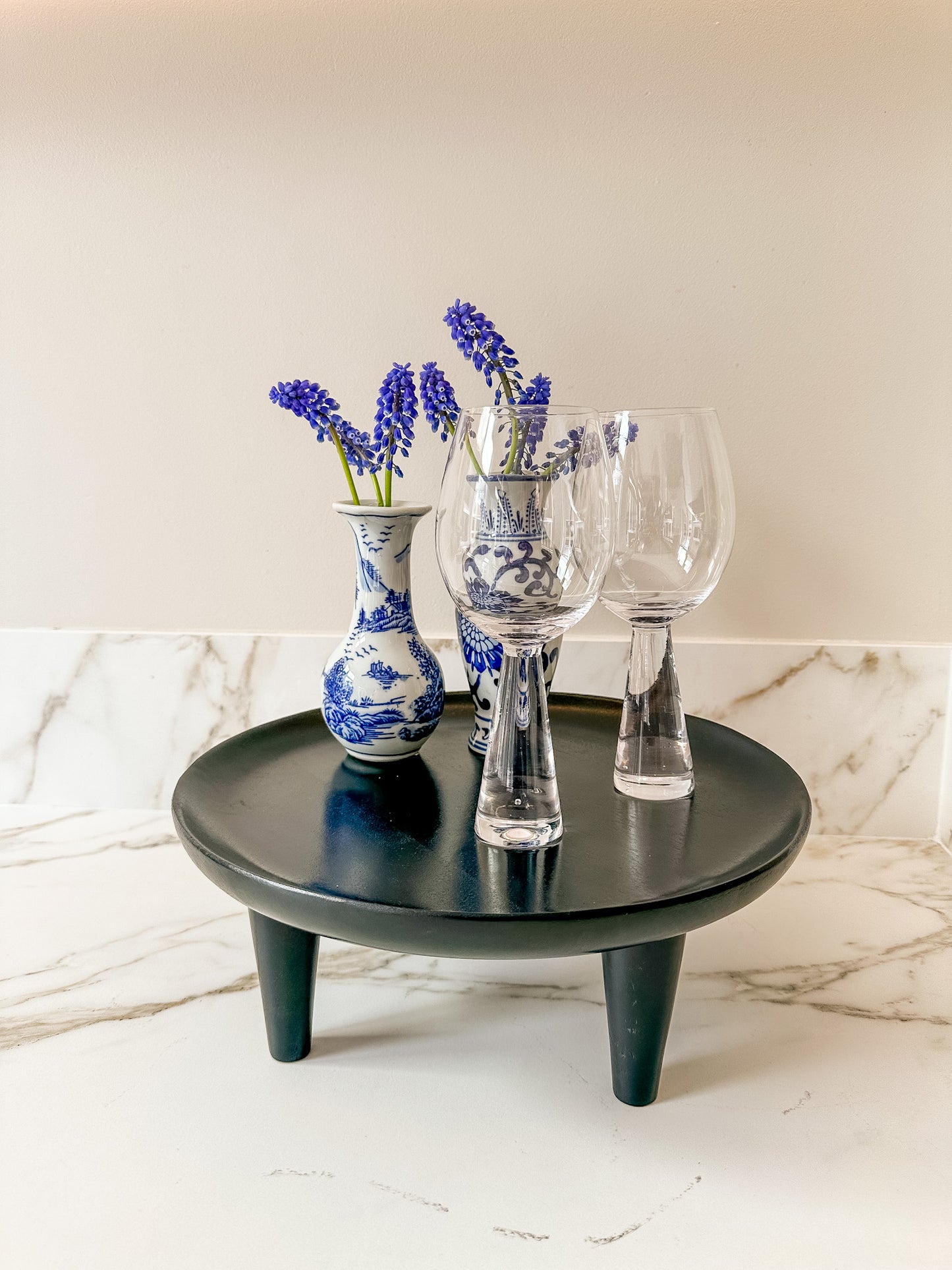Plateau zwart met pootjes - RUBY Conceptstore