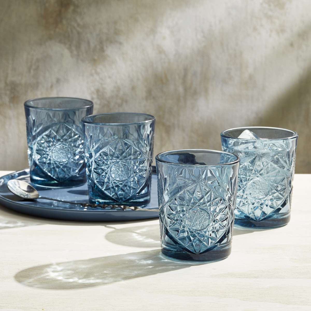 Glas hobstar blauw - RUBY Conceptstore
