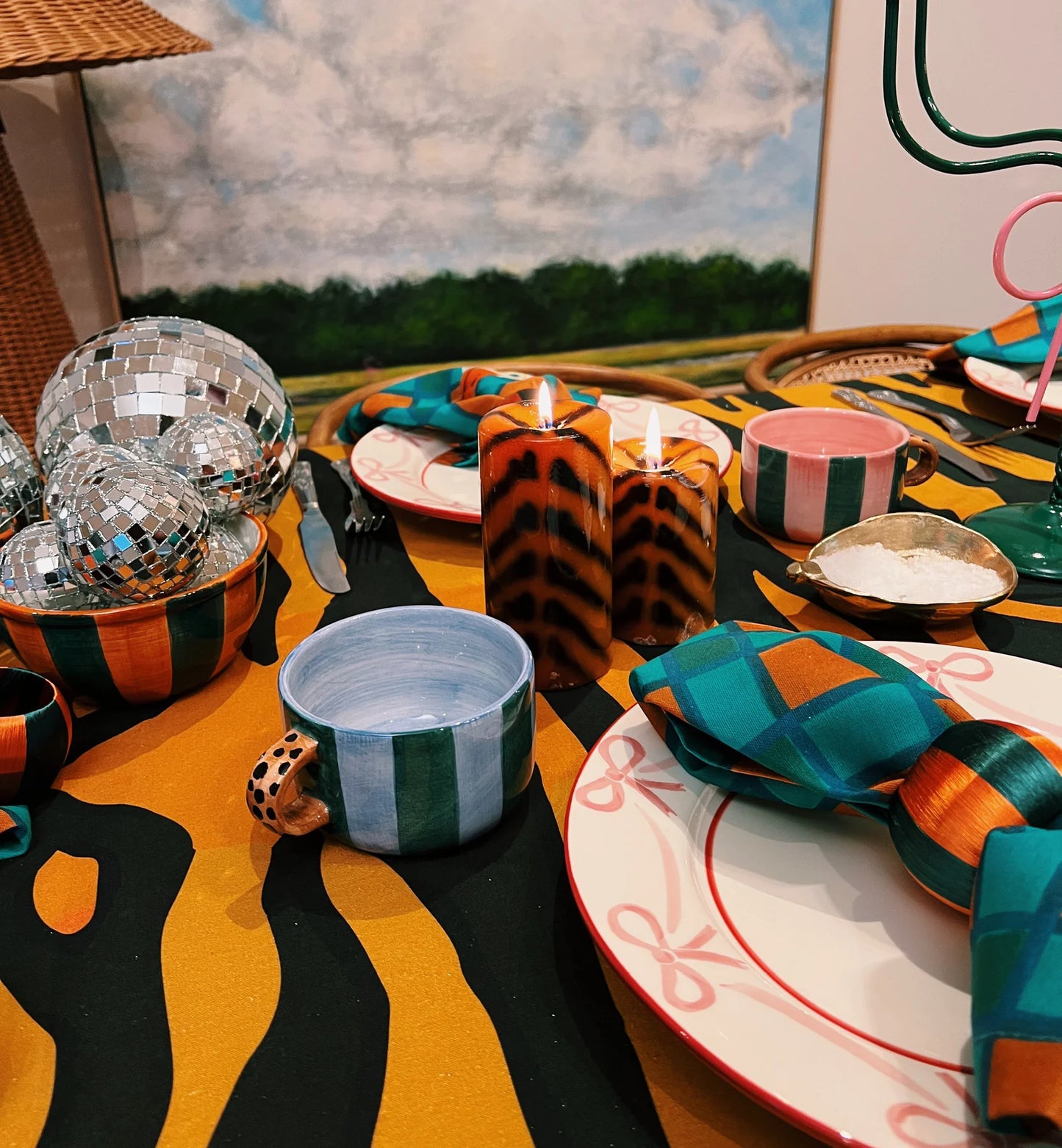 Anna + Nina Blauw Groen gestreepte Leopard Cappuccino Mok - RUBY Conceptstore