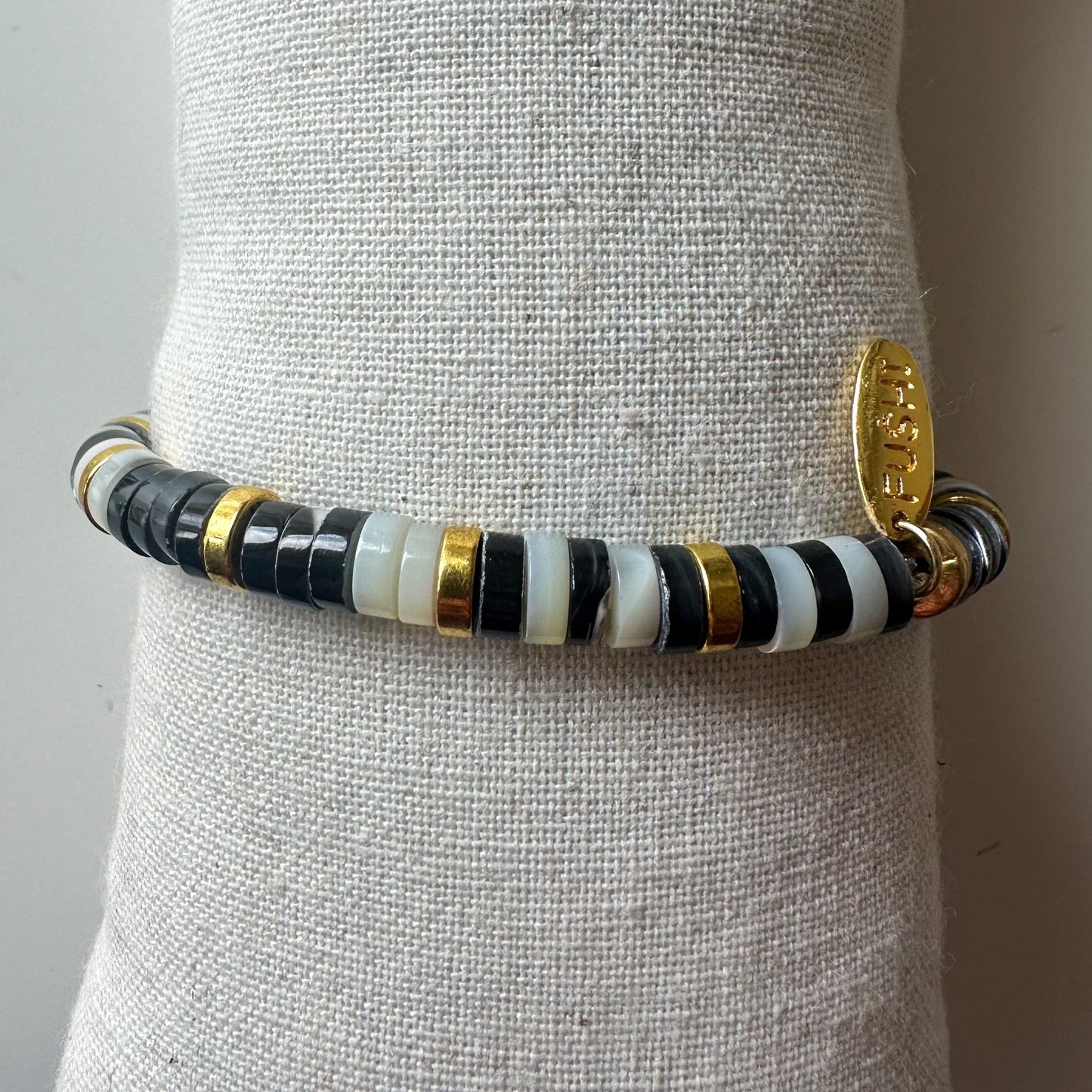 armband zwart wit goud kralen