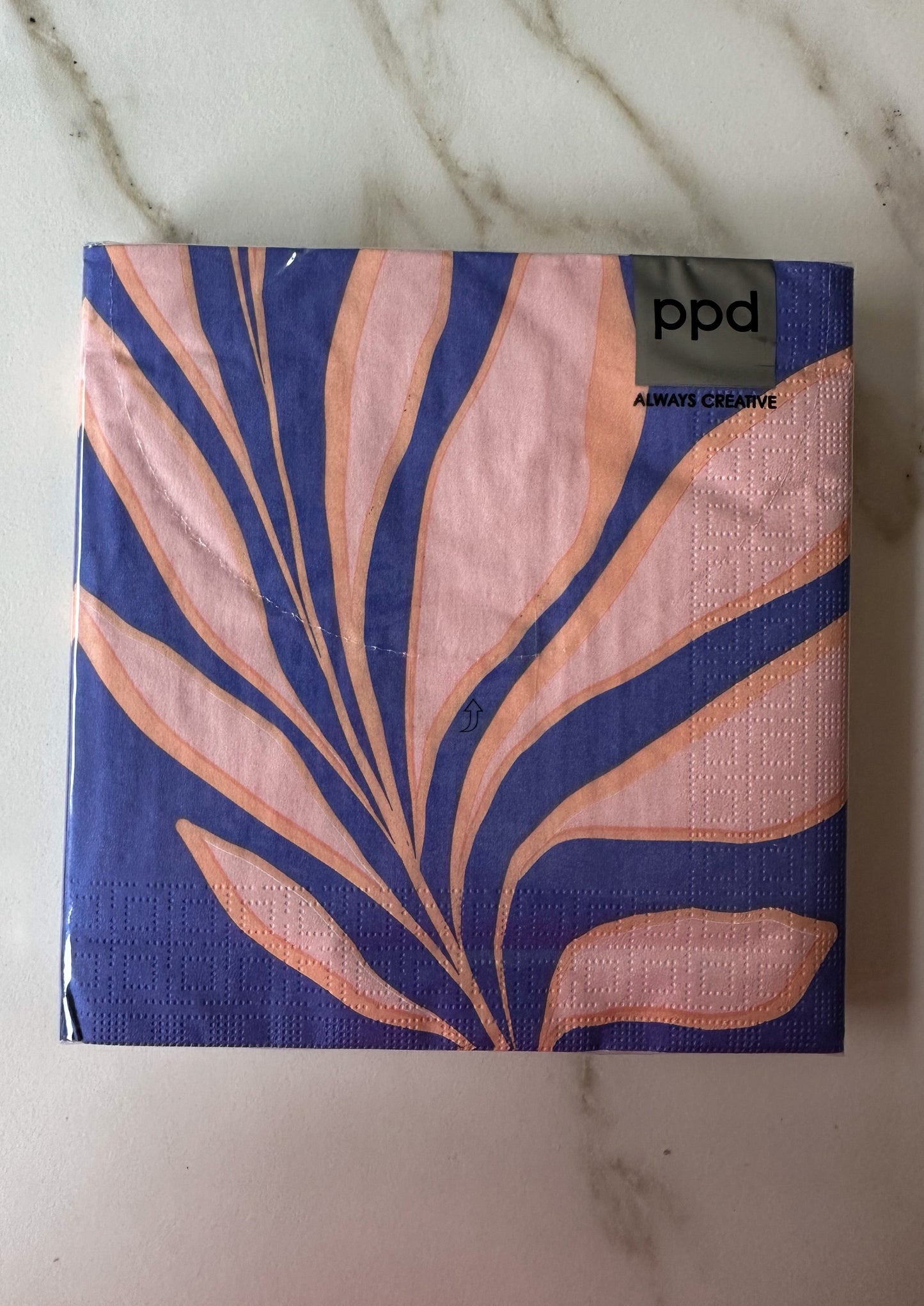 papieren servetten paars roze oranje kleur