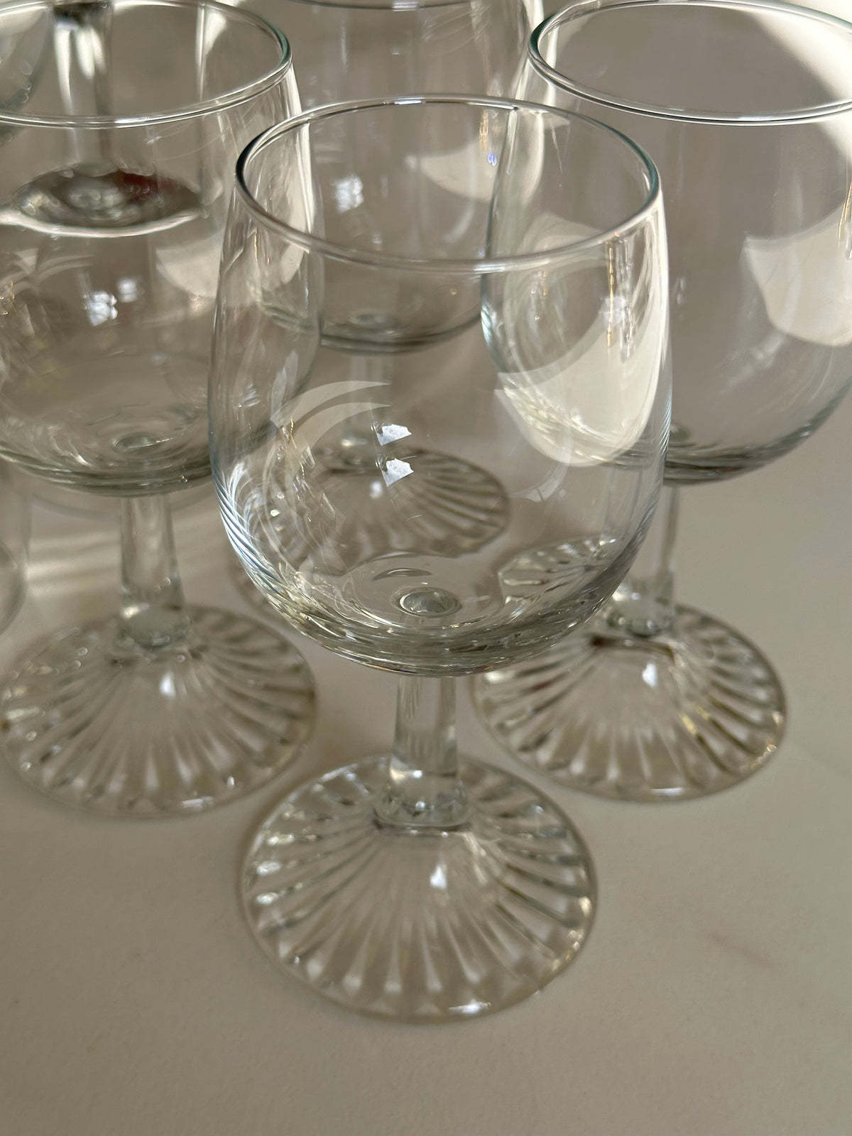 Vintage Wijnglazen met Waaier Voet – Set van 8