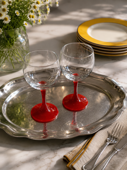 Vintage wijnglazen met rode voet – retro glazen set van 2 - Ruby Conceptstore 