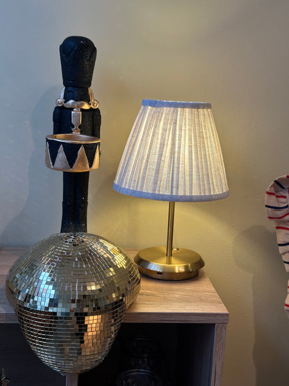 Saint-Honoré – Oplaadbare tafellamp met linnen kap