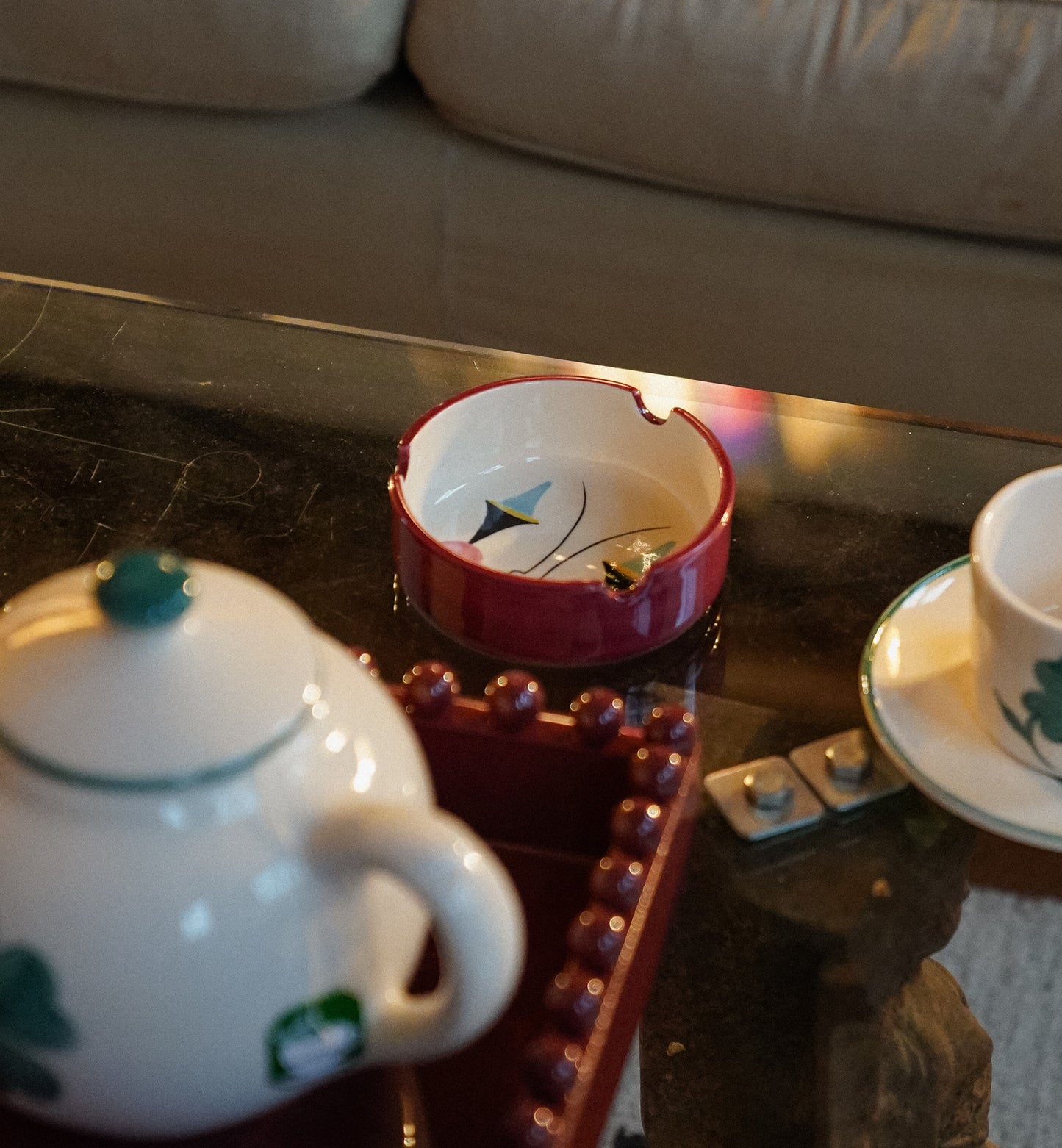 Anna + Nina - Pierrot Asbak