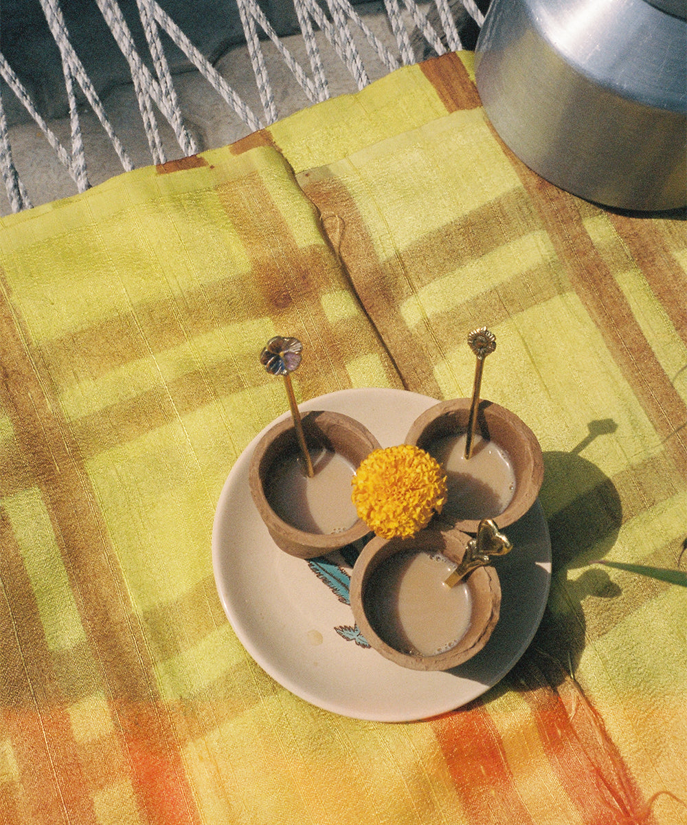 Valery Violet Teaspoon Set – gouden theelepels met bloemdetail van Doing Goods - Ruby Conceptstore 