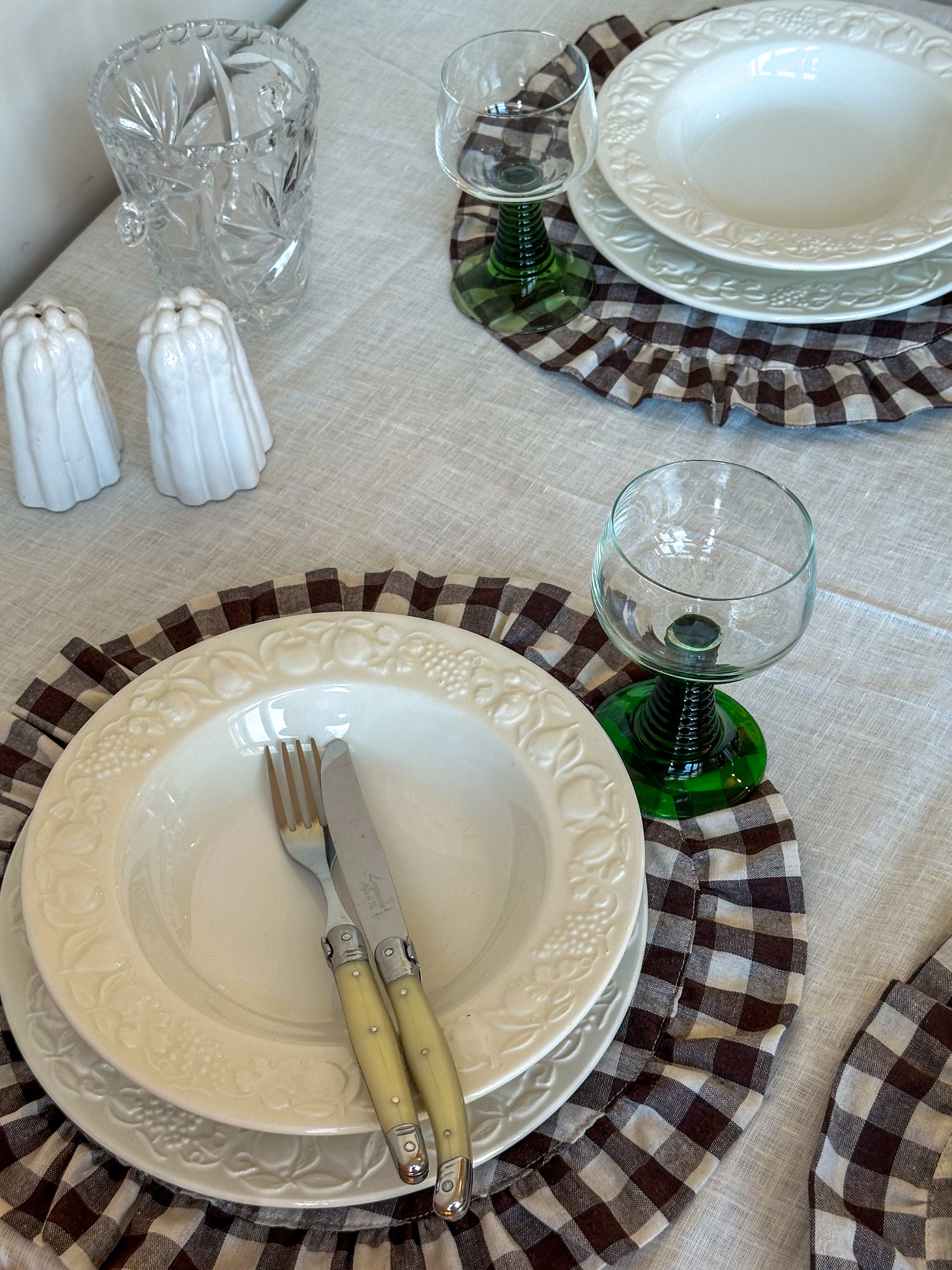 Vintage Quadrifoglio Italy diepe borden set van 4 – Italiaans reliëf servies wit - Ruby Conceptstore 