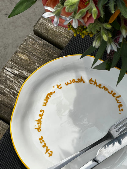 Slogan Bord – These Dishes Won’t Wash Themselves | Maegen