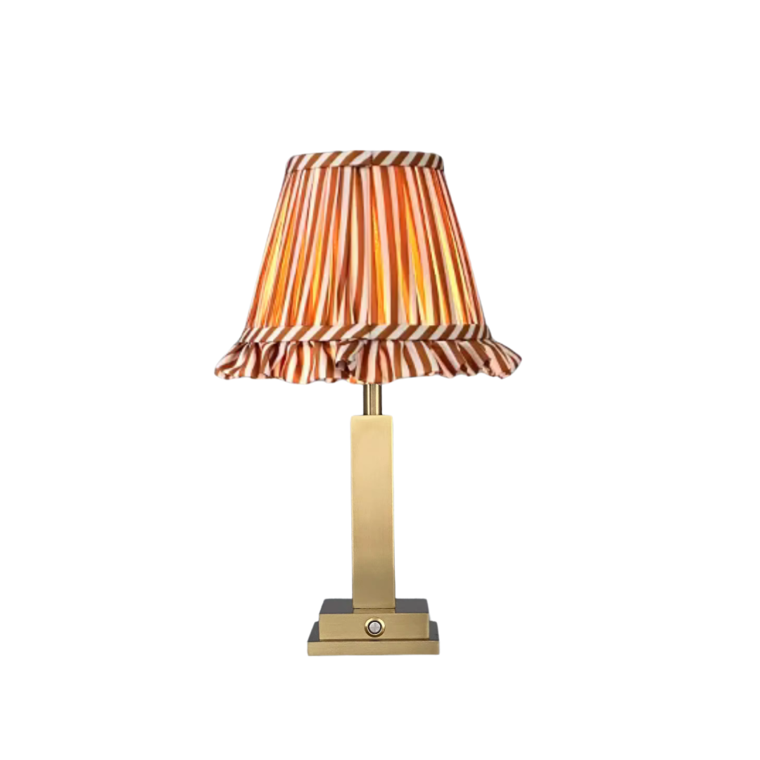 Madeleine – Luxe tafellamp met gestreepte kap en brede voet