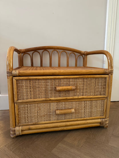 Vintage rotan ladekastje met 2 laden – bohemian chic | Club Suzette - Ruby Conceptstore 