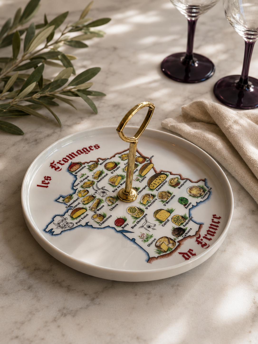 Vintage Frans Kaasbord met Handvat – Porselein “Les Fromages de France” – L’Hirondelle - Ruby Conceptstore 