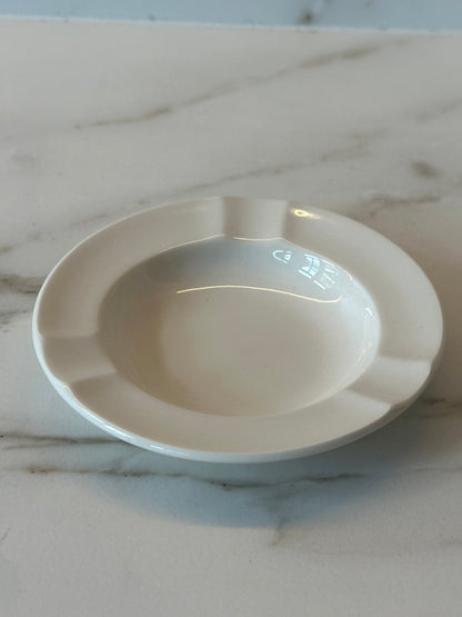 Vintage Wedgwood asbak– wit keramiek asbak - Ruby Conceptstore 
