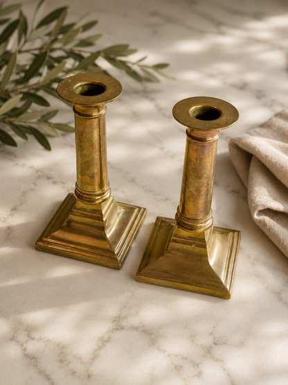 Vintage Messing Kandelaars Set van 2 – Klassieke Engelse Stijl - Ruby Conceptstore 