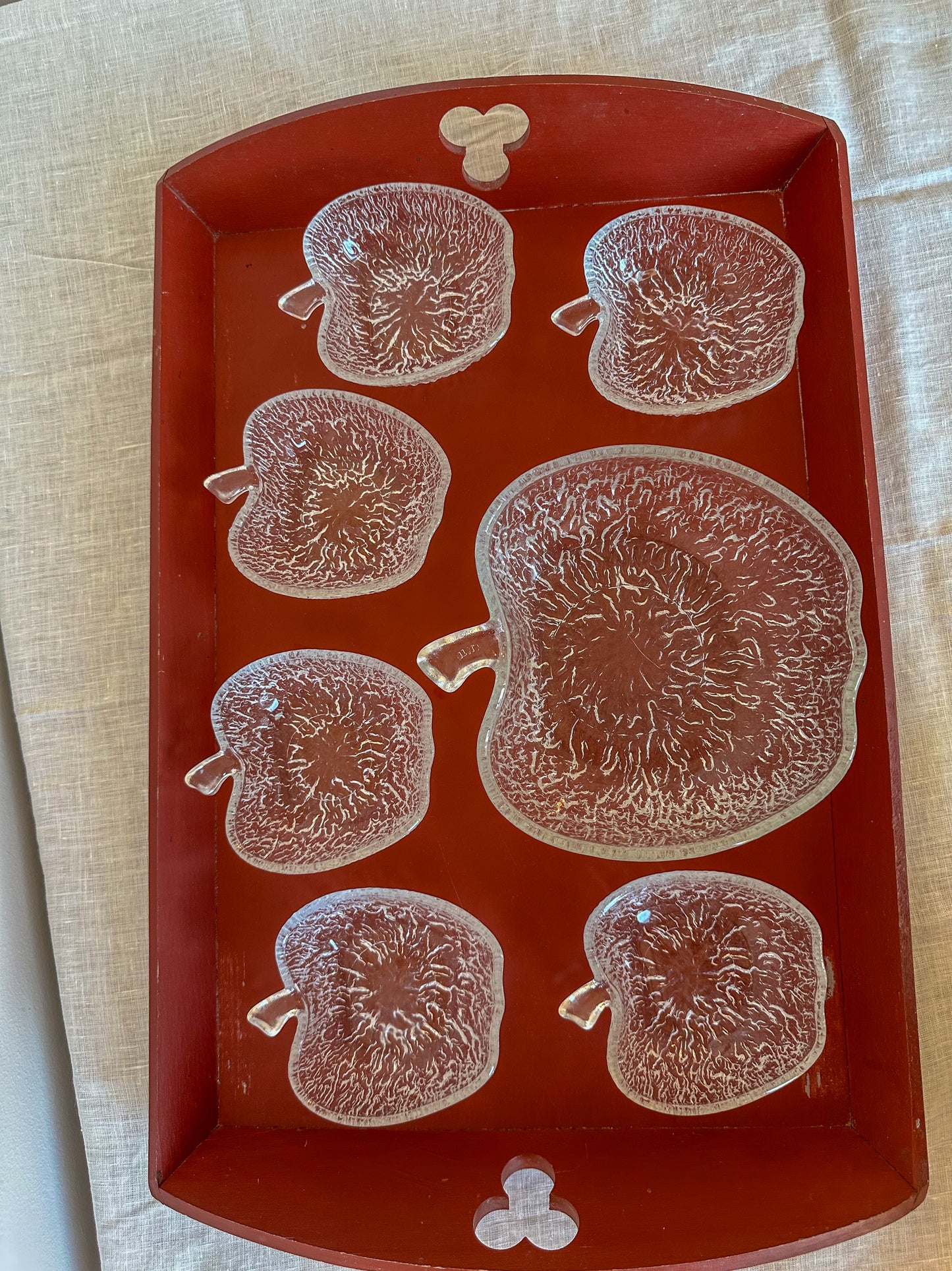 Vintage Appel Borrelset Glas – 7 Delig – Retro Snackset – Schaaltjes Set – Seventies - Ruby Conceptstore 