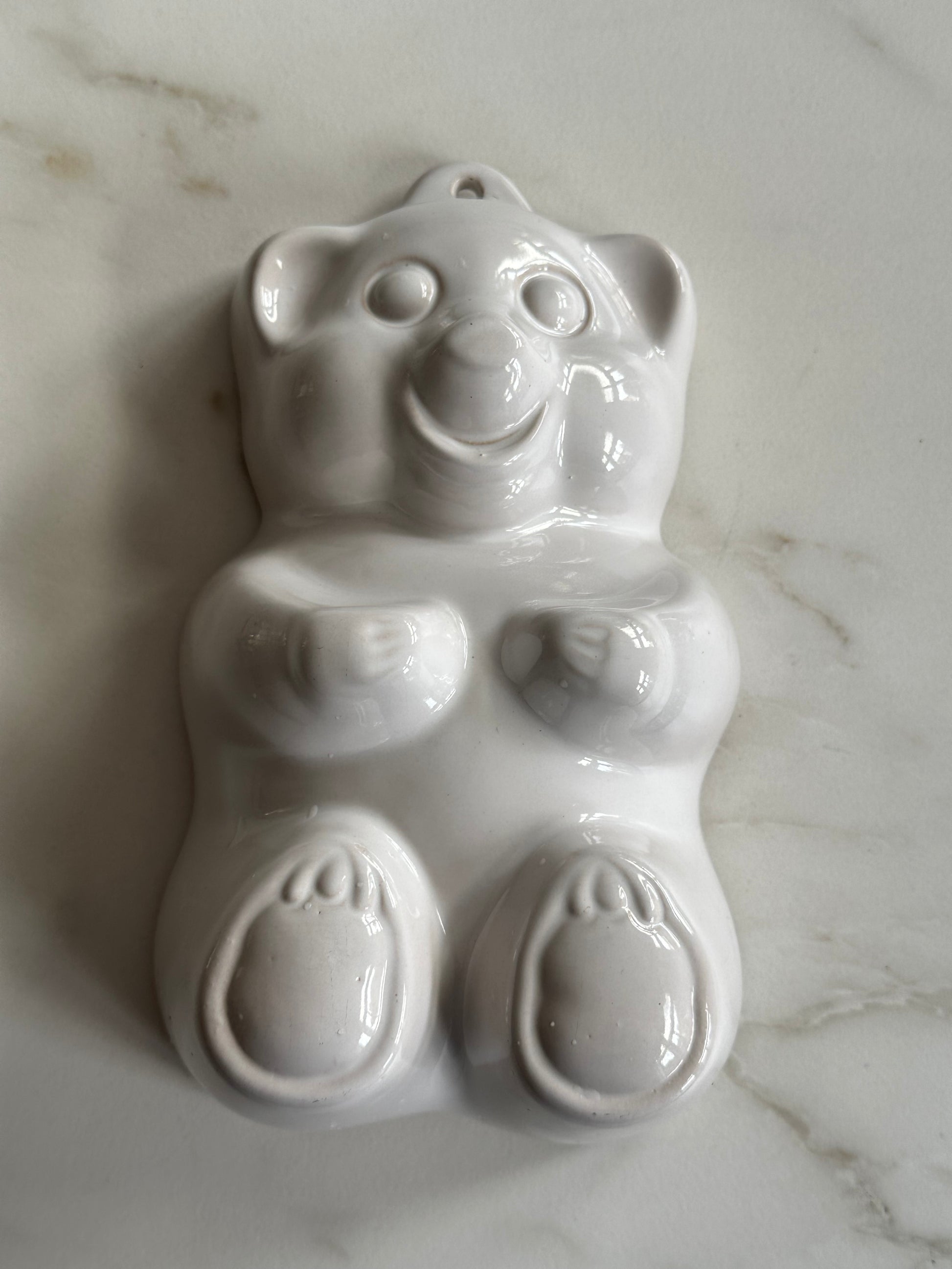 Vintage Keramieken Beer Puddingvorm – Wit Aardewerk - Ruby Conceptstore 