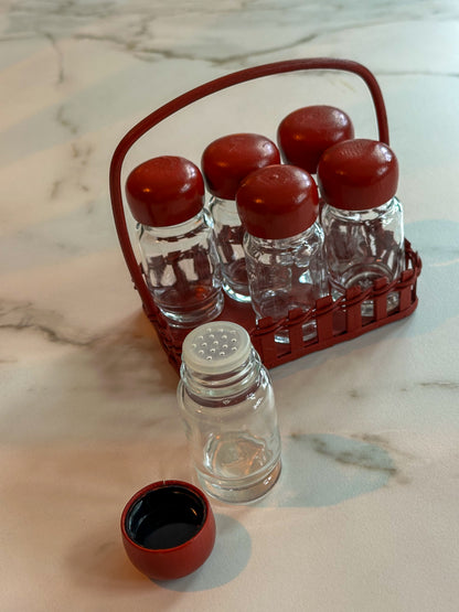 Vintage Kruidenpotjes Set in Rood Rekje – Jaren 60/70 - Ruby Conceptstore 