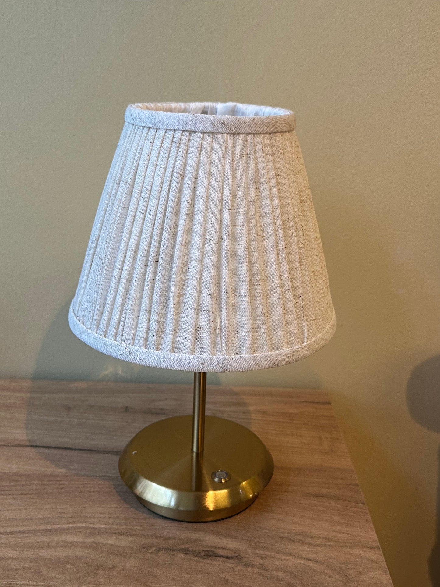 Saint-Honoré – Oplaadbare tafellamp met linnen kap