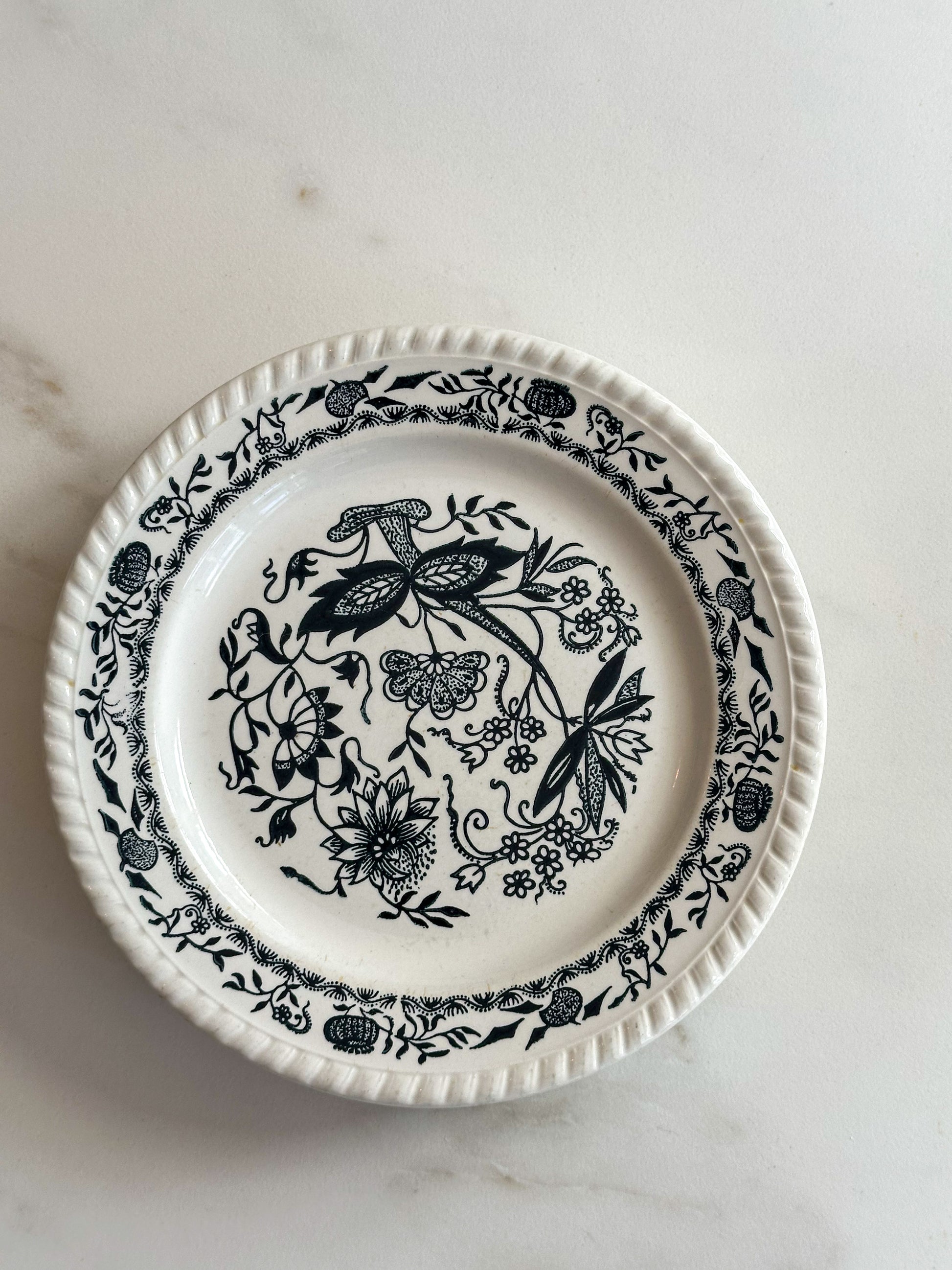 Vintage Sarreguemines stijl bordjes set van 4 – zwart wit Frans servies - Ruby Conceptstore 