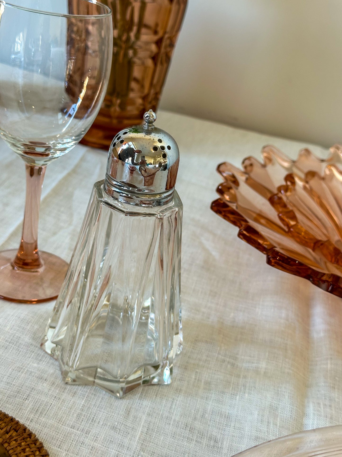 Vintage Glazen Suikerstrooier met Verzilverd Dopje – Art Deco Stijl - Ruby Conceptstore 
