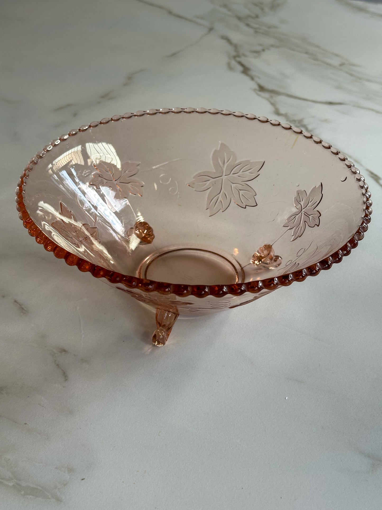 Vintage Roze Glazen schaal op Pootjes – Art Deco / Rosaline Stijl - Ruby Conceptstore 