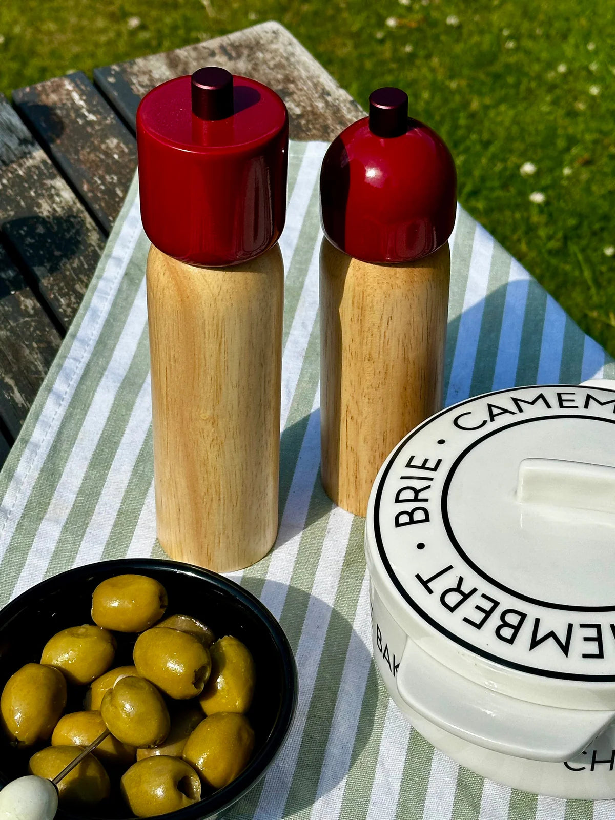 Rode Peper- en Zoutmolen | Statement design voor de tafel | Maegen - Ruby Conceptstore 