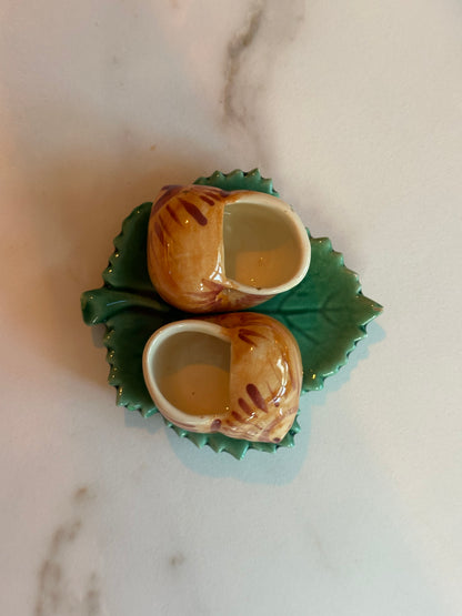 Vintage Peper- en Zoutstel Slakken op Groen Blad