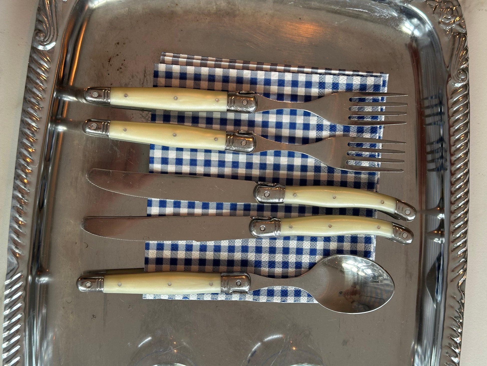 Laguiole Style de Vie Premium Line bestek set parelmoer – 5-delig – Frans bistro bestek - Ruby Conceptstore 