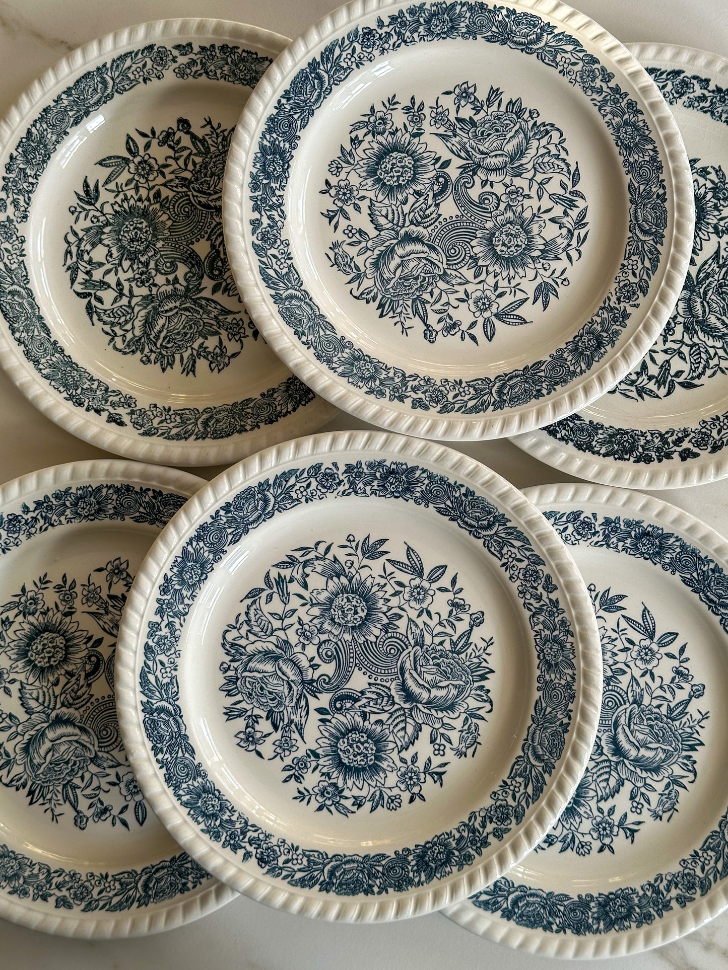 Vintage Franse borden met blauw bloemenmotief - set van 6 - Ruby Conceptstore 