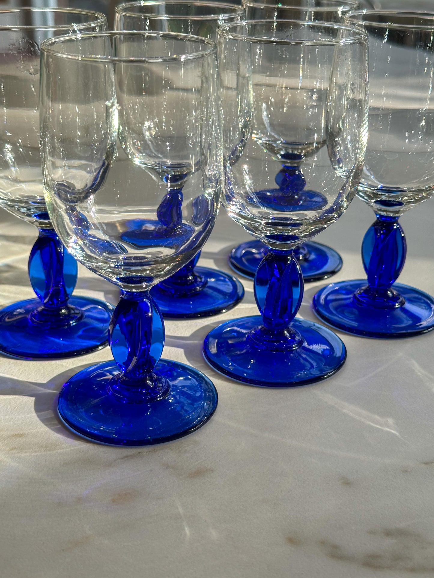 Vintage Luminarc blauwe glazen op voet – set van 6 - Ruby Conceptstore 