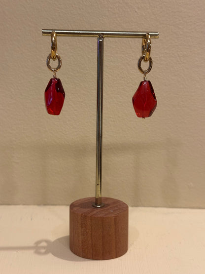 Oorbellen Rode steen