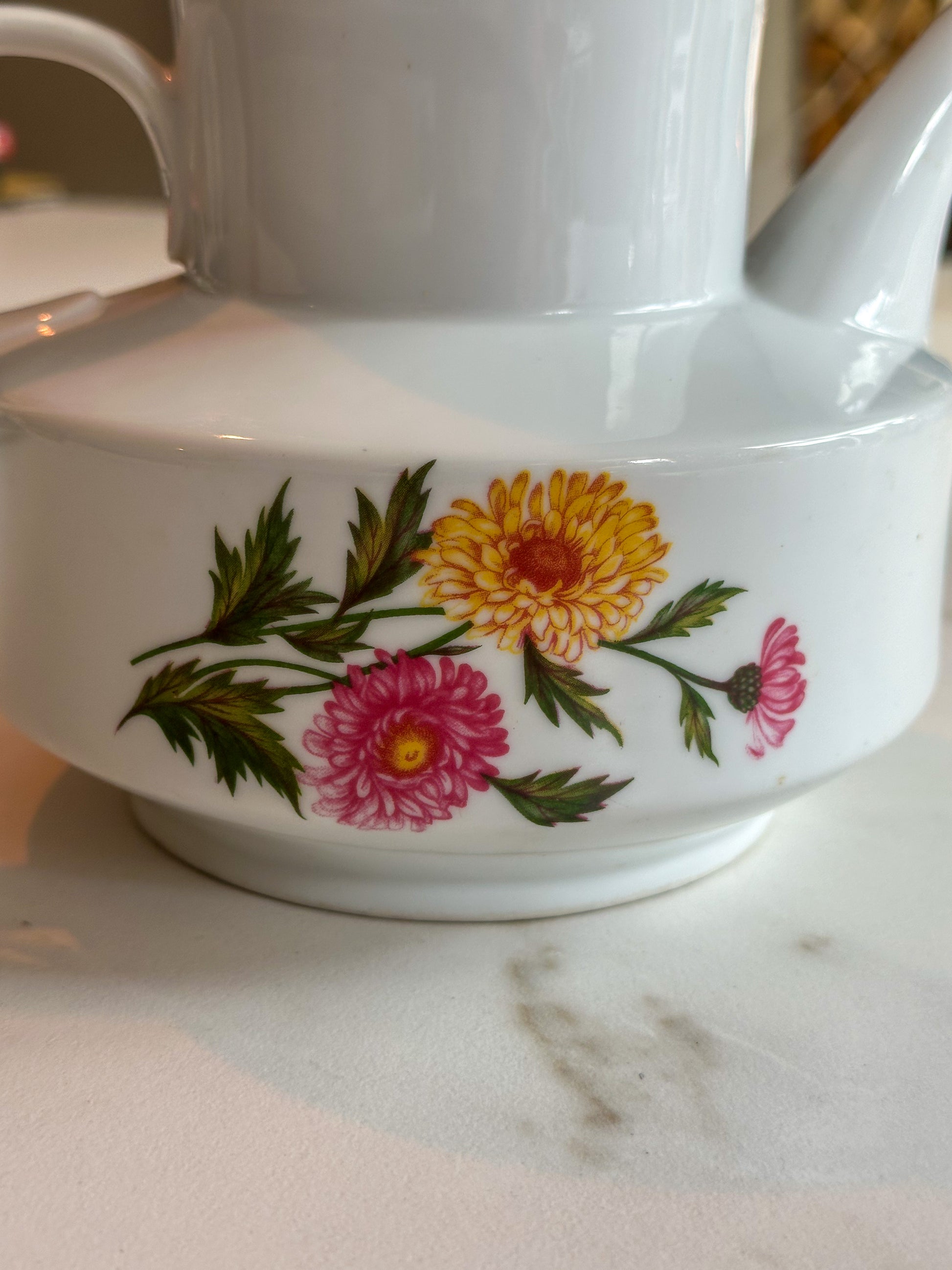 Vintage Winterling Theepot met Bloemen – West Germany Porselein - Ruby Conceptstore 