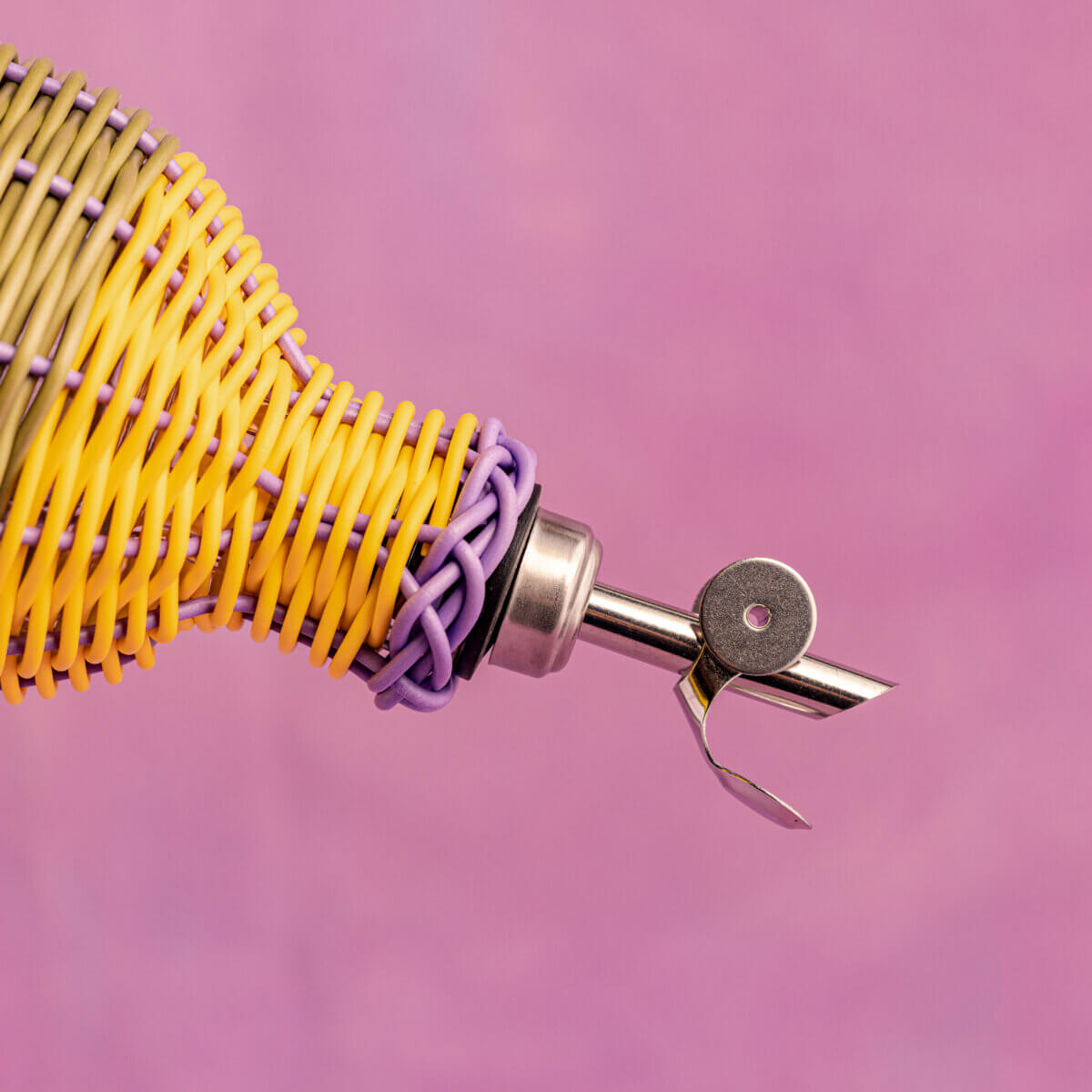 Design olijfolie fles yellow / lilac – Maegen