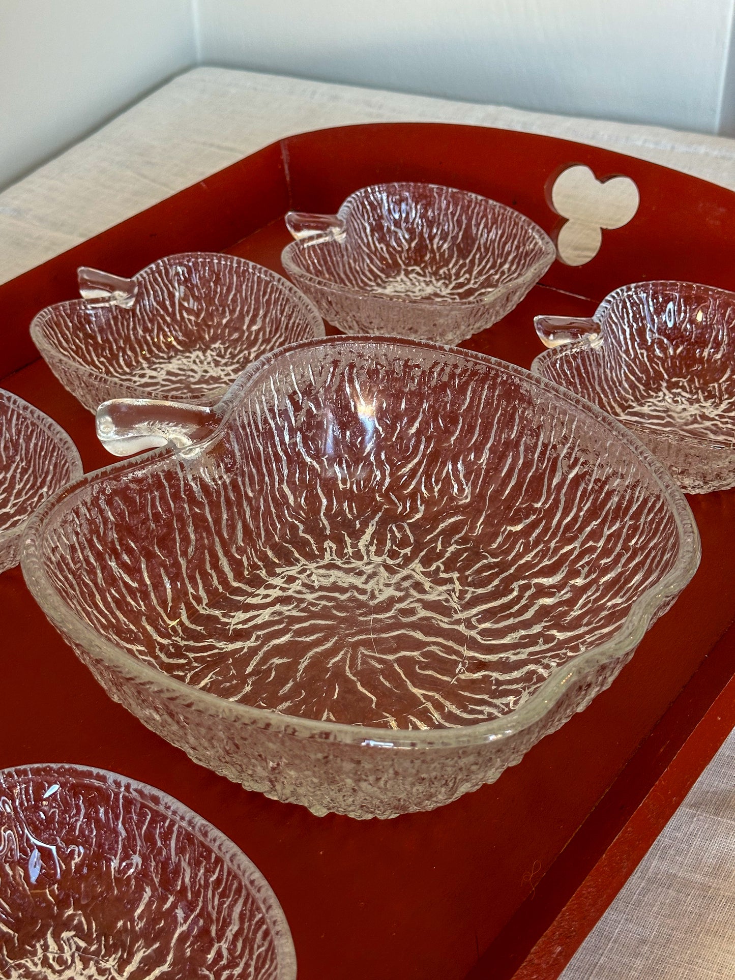 Vintage Appel Borrelset Glas – 7 Delig – Retro Snackset – Schaaltjes Set – Seventies - Ruby Conceptstore 