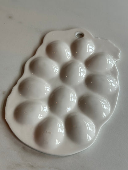 Vintage witte eierhouder kip keramiek 24 cm