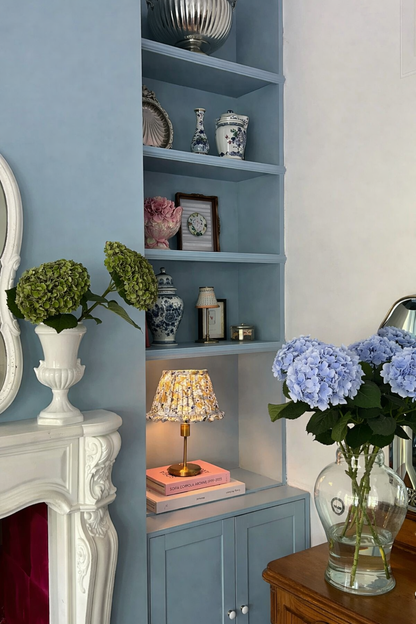 PRE ORDER - Jardin du Luxembourg – Luxe draadloze ronde tafellamp met gebloemde kap - Ruby Conceptstore 