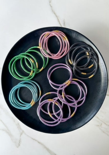 Gekleurde bangles armbanden ♡ 4 + 1 gratis - RUBY Conceptstore 