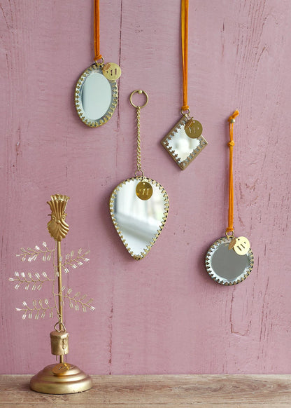 Spiegel Ornament Druppel
