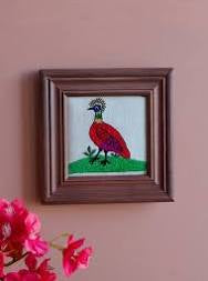 Embroidery frame Crested Bird